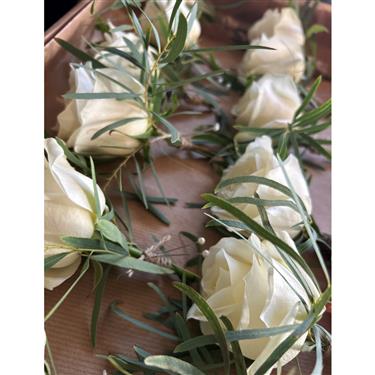 Buttonholes and Corsages 