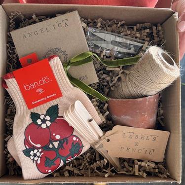 Gardeners Essentials Gift Box