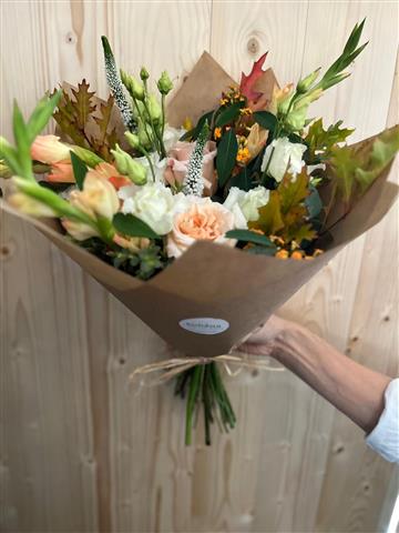 Kohana Gifts Subscription Flowers